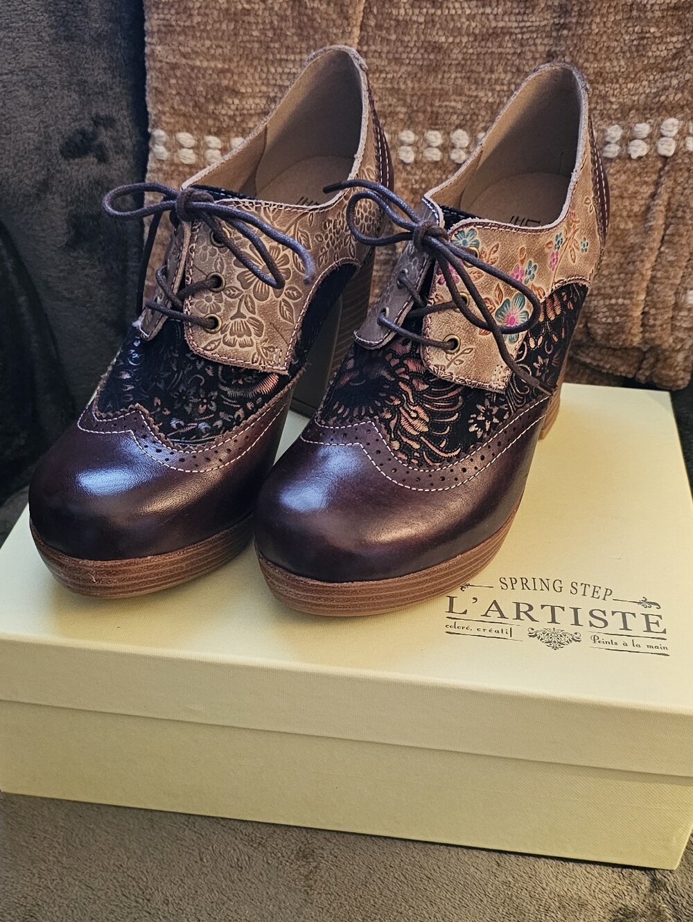 Spring Step L’Artiste “Tothemax” Chocolate Multi Oxford Heels – Size 9